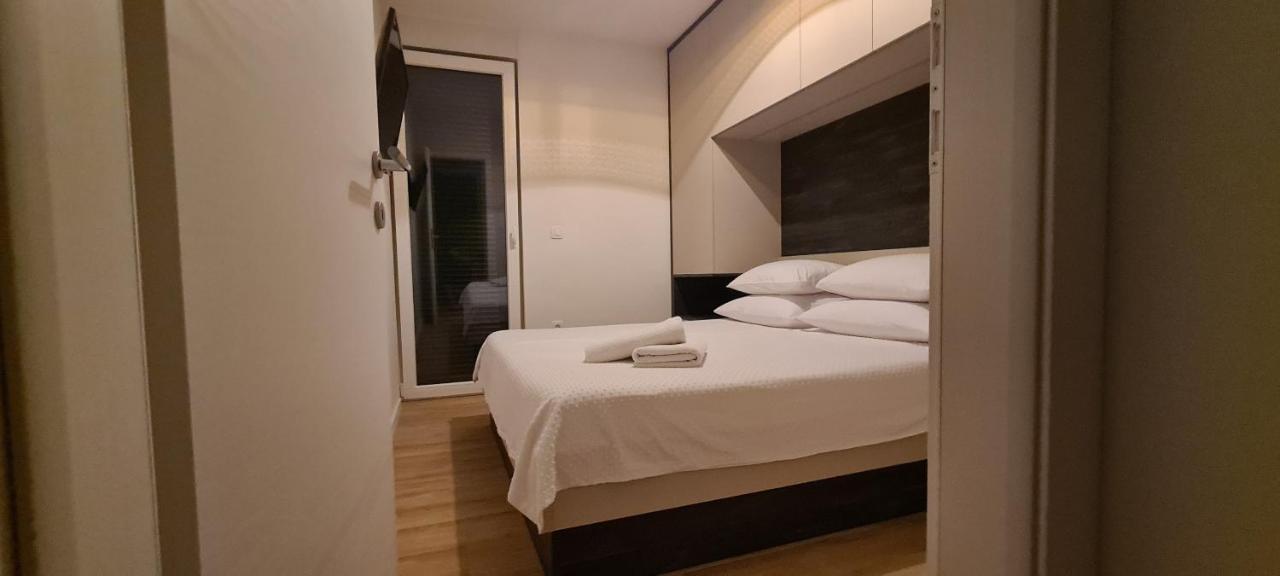 Penthouse Apartman Marcelina In Трогір Екстер'єр фото